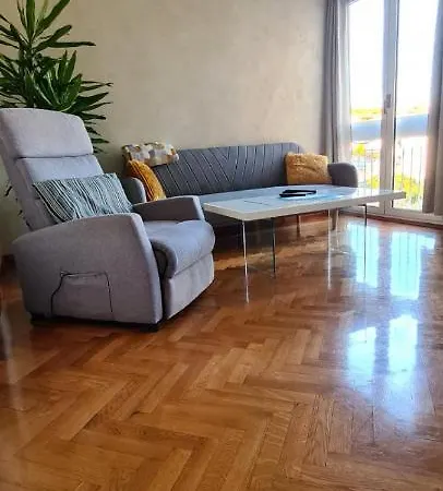 Vigo Апартаменти